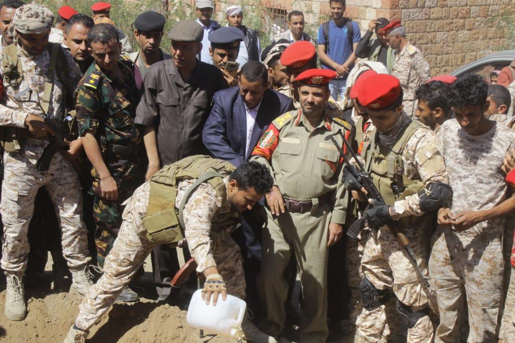 نجاة قائد الشرطة العسكرية في تعز من محاولة اغتيال