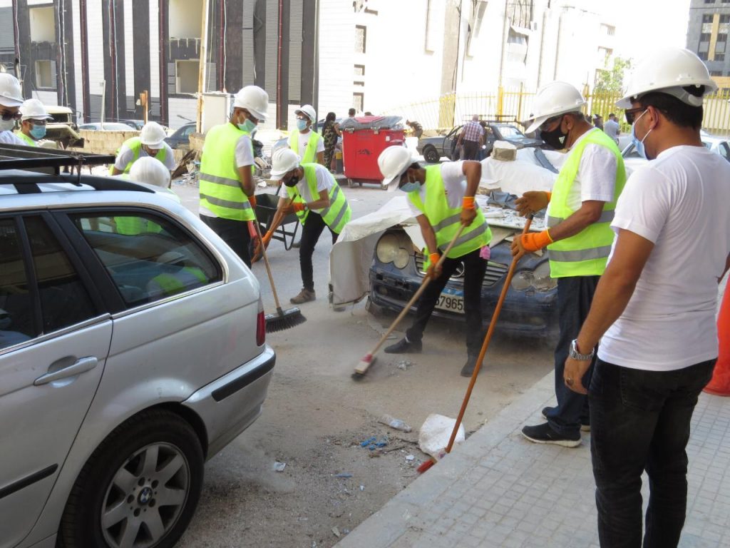 مشاركة يمنية في حملة تنظيف لبيروت
