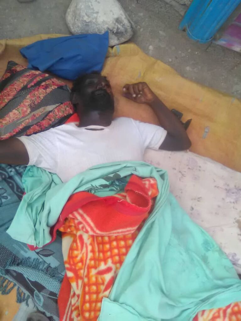 لم يحضر لتناول الغداء .. ليجدوه جثة هامدة في منزله