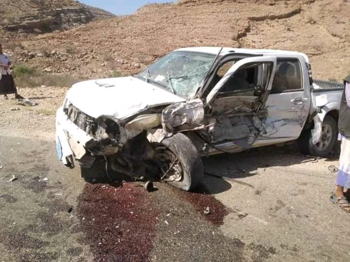 إصابة اسرة كاملة بجراح بسبب طقم عسكري تابع للشرعية في شبوة