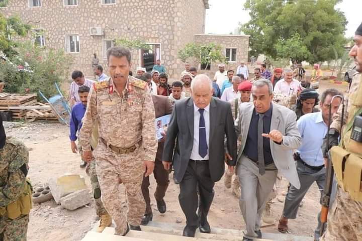 ماذا يفعل وزير “انتقالي” في محافظة أبين