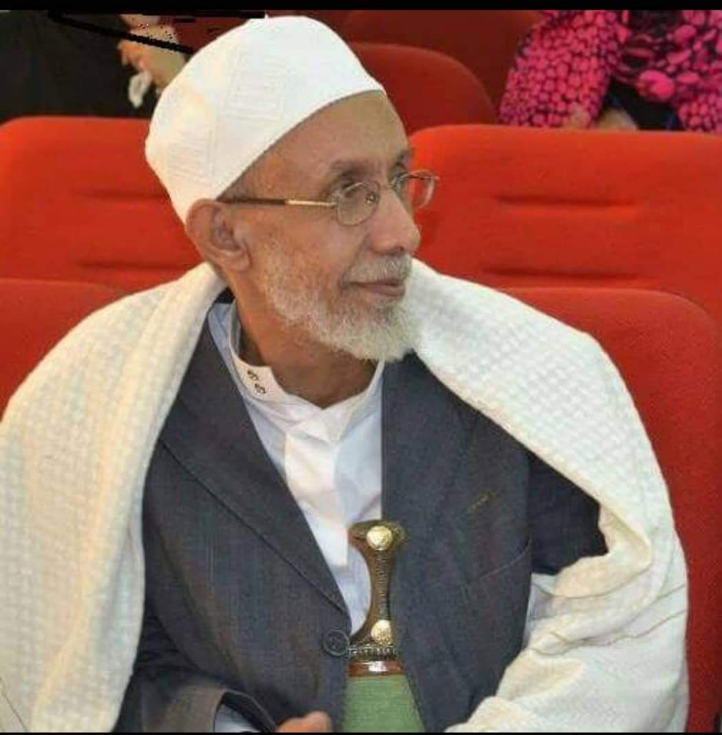 قيادي في الإصلاح يتهم الفنان أيوب طارش بالكفر ويدعوه للتوبة        ويصف الشاعر الفضول ب ” صاحب الحجرية “