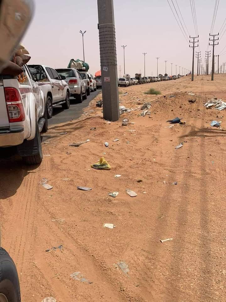 صورة حديثة لمساس السعودية المتعمد بكرامة المسافر اليمني
