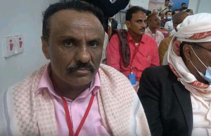 اشتباكات عنيفة بين قوات طارق صالح وشيخ مؤتمري .. وأبناء الصبيحة وتهامة يتوافدون لنجدة “الخرج “