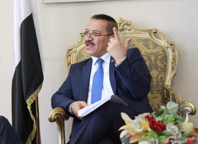 مقترح أممي جديد يقضي بفتح مطار الحديدة.. وجماعة الحوثي توضح موقفها