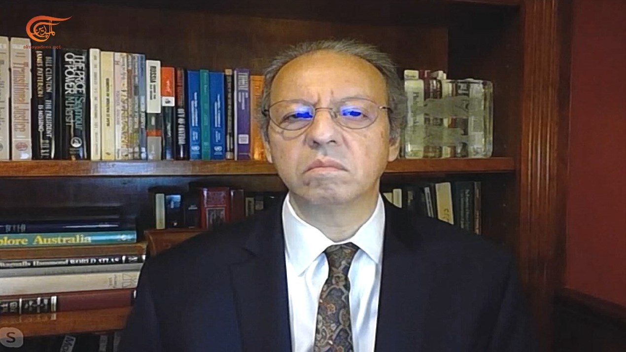 جمال بن عمر يكشف المستور .. دول طلبت من الحوثيين تسليم صنعاء لفنادق الرياض وتجمعني علاقة طيبة بالحوثي