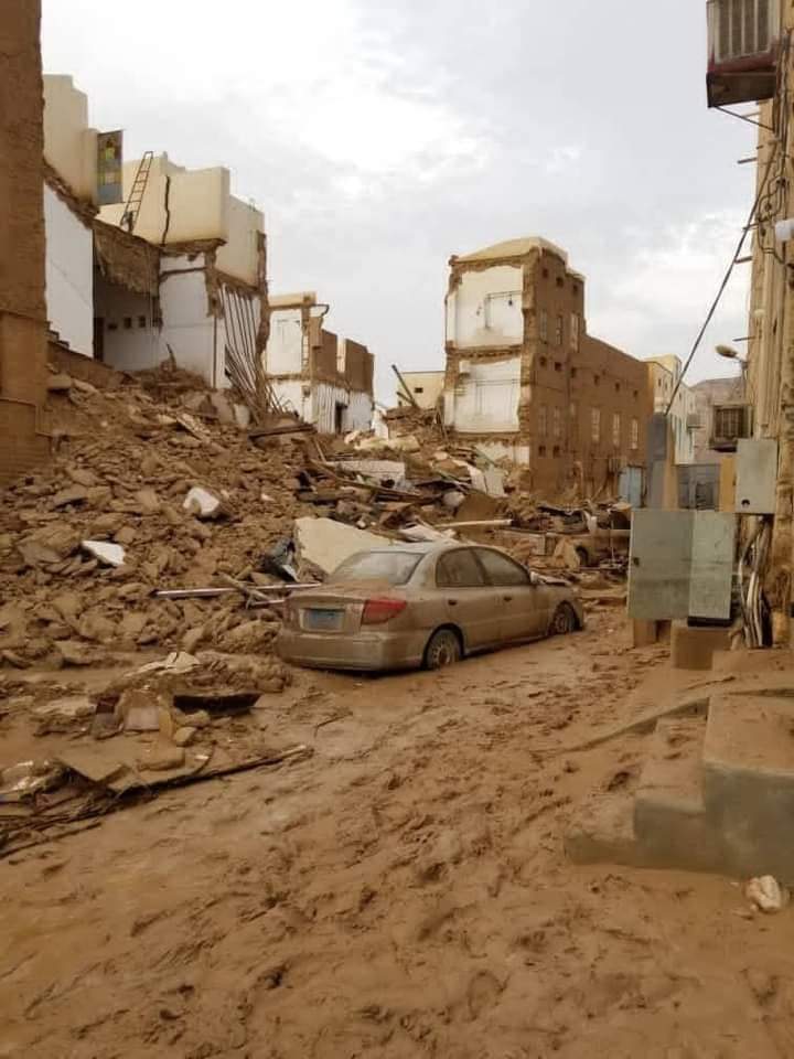 هذا هو أول ضحايا كارثة تريم حضرموت (صورة)
