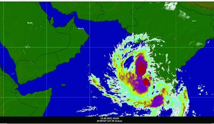 الأرصاد توضح بشأن وصول إعصار “تاوتي”
