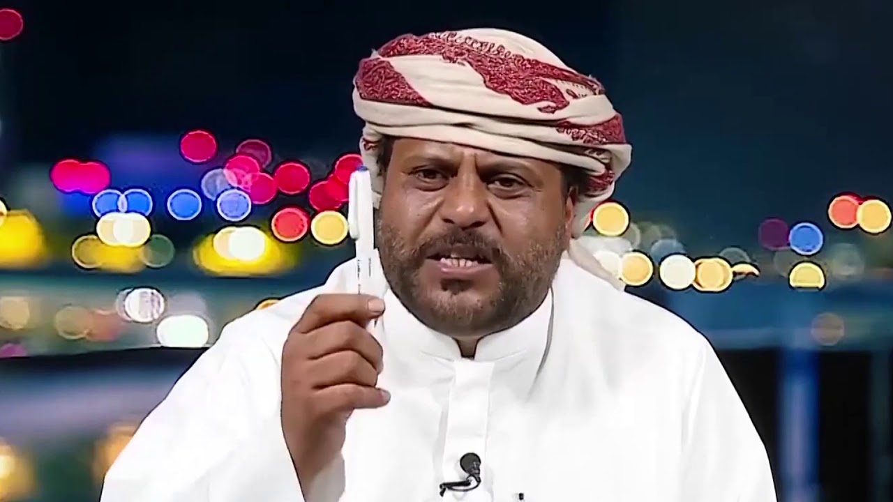 شيخ مشايخ سقطرى يقدم مكرمة رمضانية لأبناء سقطرى القاطنين في المهرة