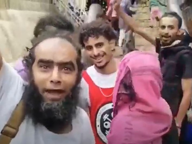 الناشط الجنوبي ” جماجم ” يتهم الإنتقالي والإمارات بمحاولة اغتياله امام منزله في عدن