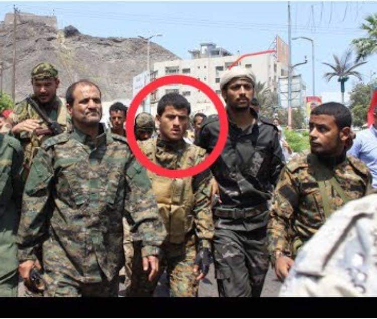 هذا هو الحوت الذي اقتحم مطار عدن الدولي بقنبلة وتحرش بفتاة في العاصمة ” تفاصيل صورة “