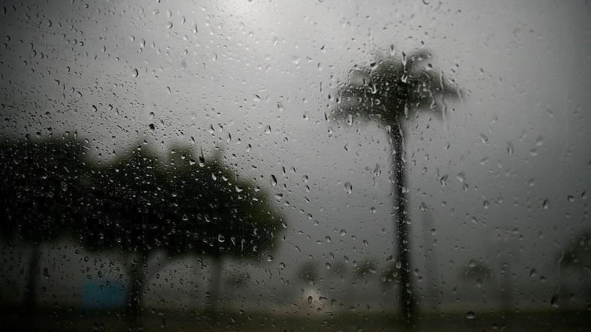 هطول أمطار على خمس محافظات يمنية .. والأرصاد يبشر المواطنين