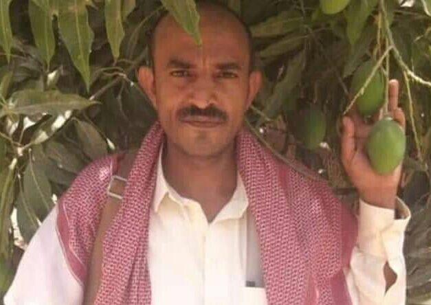 البيضاء : تفاصيل قتل ونهب رجل أعمال وصاحب أحد الفنادق وسط احد شوارع رداع
