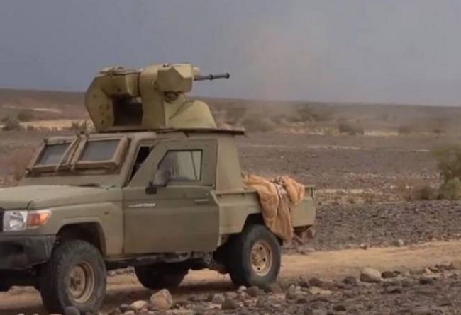 ”مجنونة بمدفع” يطلق 330 رصاصة في الدقيقة.. الحوثيون يصنعون عربة قتالية جديدة ” صورة “