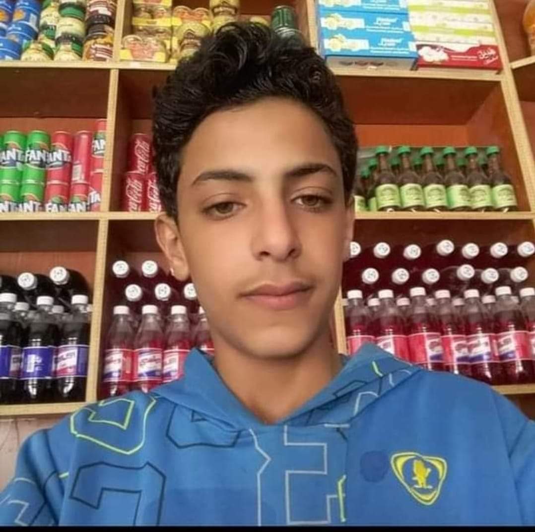 شاهد : ضرب طالب مدرسة حتى الموت في العاصمة صنعاء