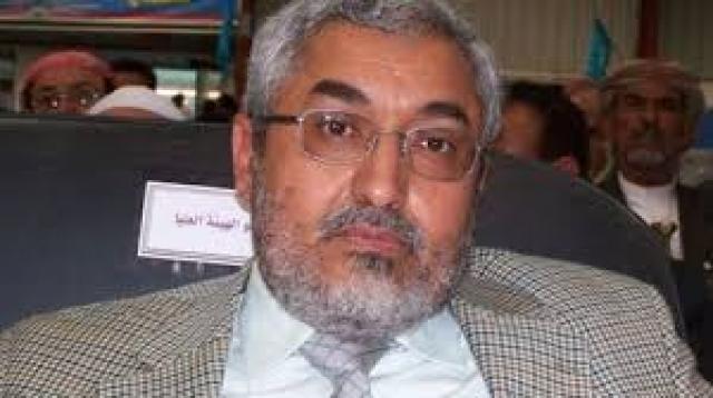 وفاة والدة السياسي المعتقل محمد قحطان
