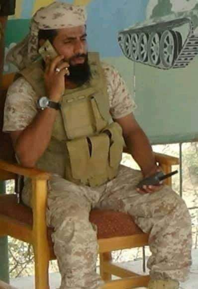 مقتل قيادي وإصابة اخر من قوات العمالقة خلال المعارك مع الحوثيين في مديرية حيس بالحديدة