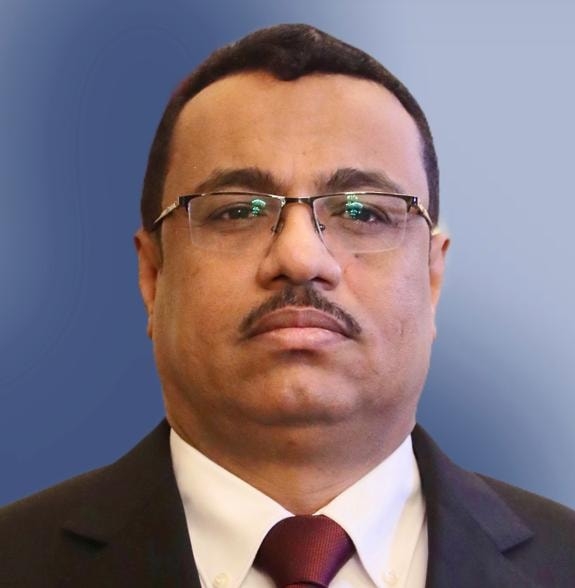 لأول مرة منذ بدء الحرب .. حكومة الشرعية تعلن استئناف العمل لإنتاج 30 ألف برميل من النفط يوميا