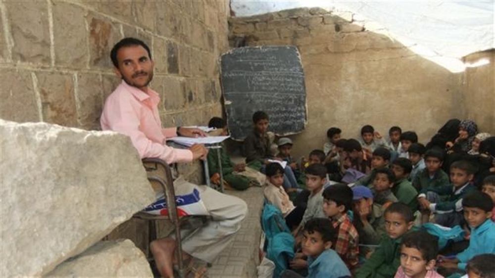 نقابة المعلمين تدعو  الى زيادة الأجور والمرتبات