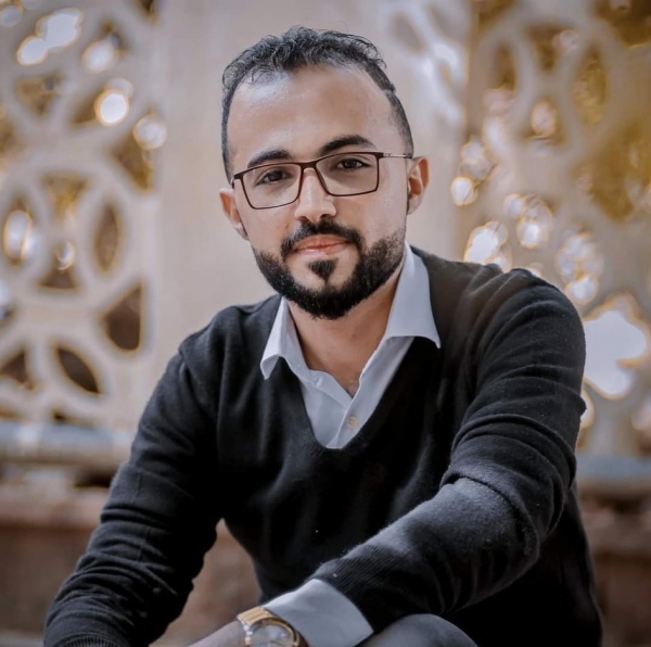 مسلحون مجهولون يقتحمون مقر قناة ” يمن شباب ” ويختطفون احد العاملين فيها