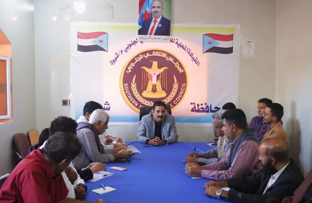 في بيان رسمي .. الإنتقالي يشن هجوما على طارق صالح بعد استشعاره بمؤامرة ويحذر : ” عجلة التاريخ لن تعود  “