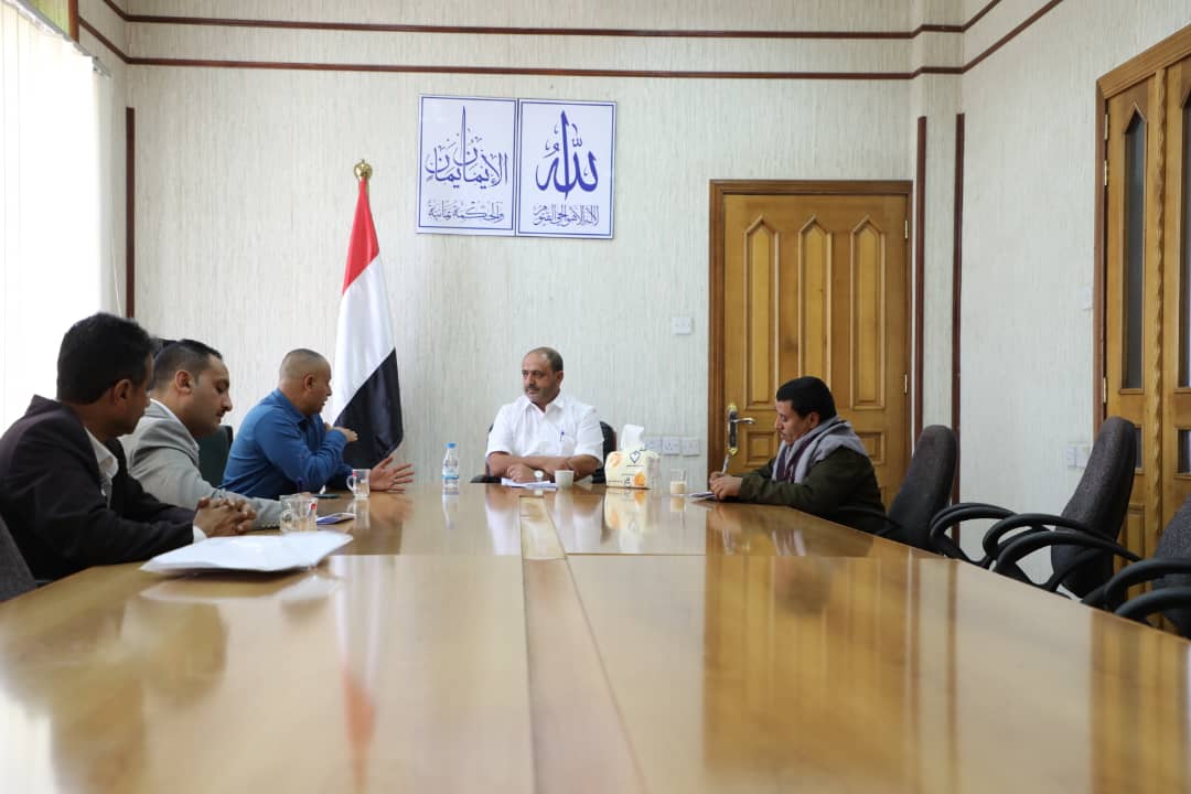 السهيلي يلتقي أمين عام مجلس الشؤون الإنسانية بصنعاء ويناقش معه مبادرتي التوطين والتعافي الاقتصادي
