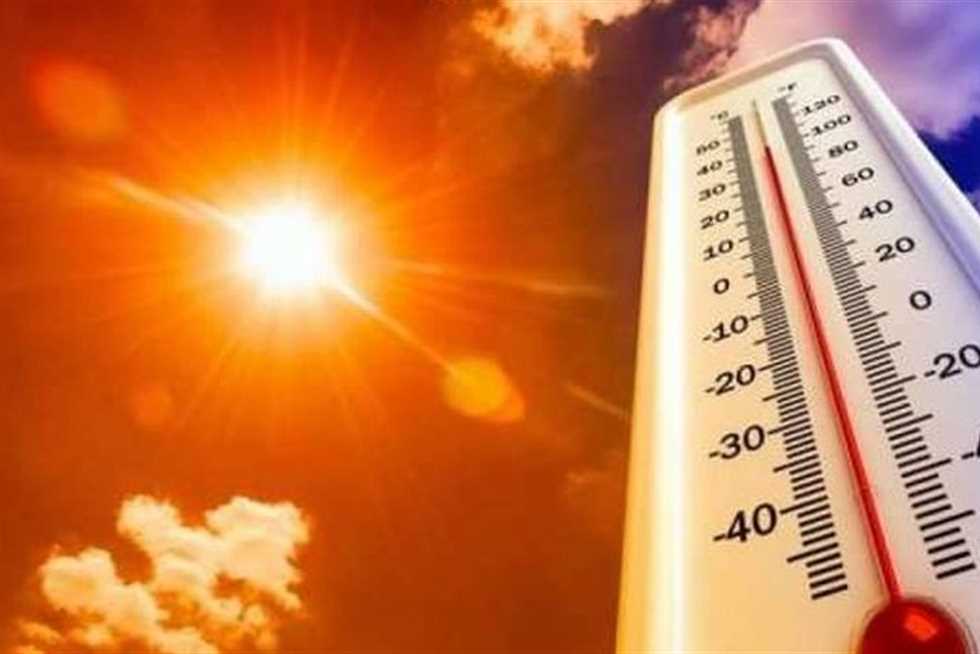 فلكي يمني يكشف عن موجة حر شديدة قادمة وهذا هو موعد بدء دخولها