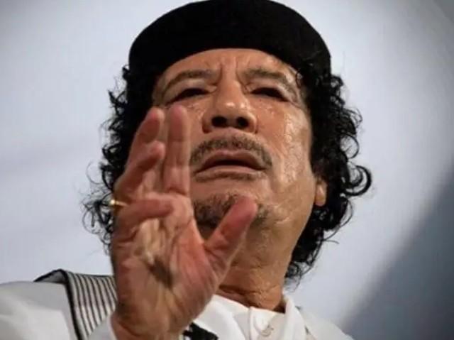 كأنه حي بيننا.. تعرف على تفاصيل تحدث بها معمر القذافي حول الحرب الروسية الأوكرانية