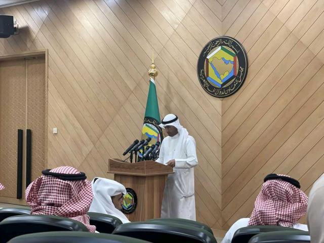 جدول امتحانات الثانوية العامة بقسميها العلمي والأدبي في مناطق سيطرة الشرعية