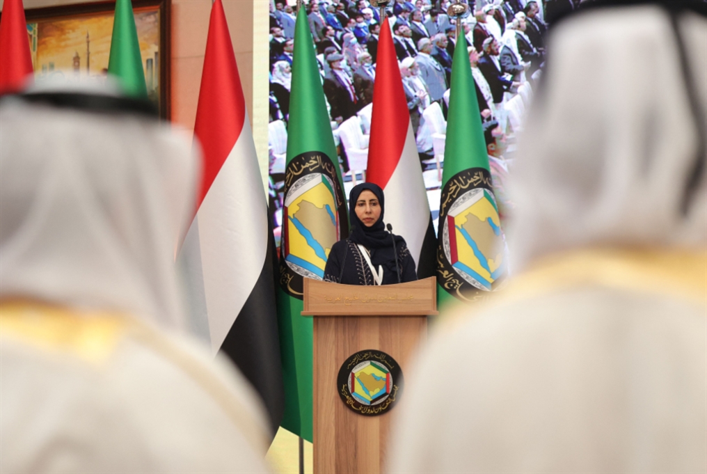 مشاورات الرياض بِلا هادي.. هل تُبدّل السعودية حرسها القديم؟