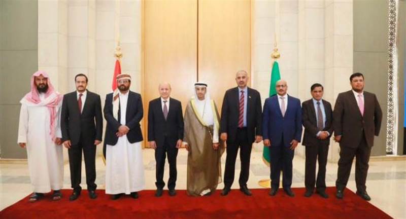 بالفيديو.. أو تصريح لأحد أعضاء مجلس القيادة الرئاسي بشأن السلام والحرب مع الحوثيين وموعد عودة المجلس الى الوطن