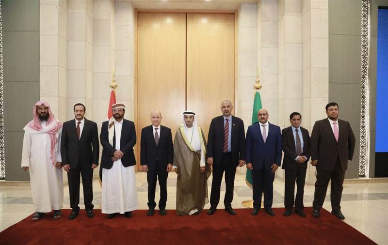 خوفا من استهداف الحوثيين … مصادر حكومية تكشف عن الطريقة التي سيعود فيها المجلس الرئاسي إلى عدن