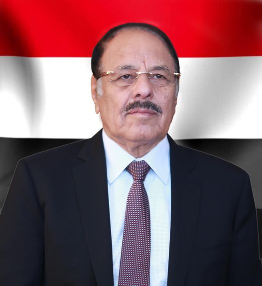 عاجل: أول بيان للجنرال الأحمر بشأن الاعلان الرئاسي