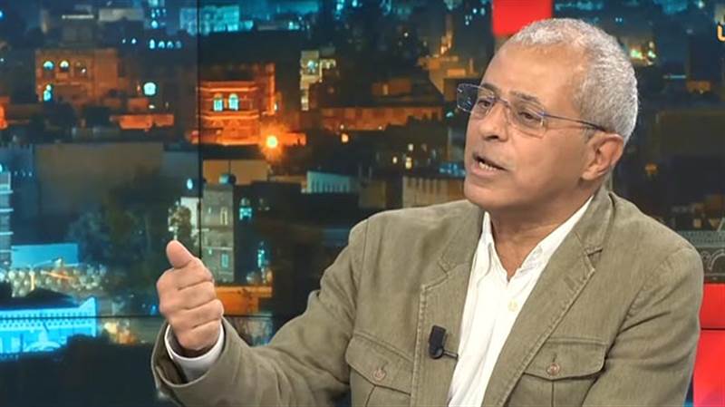 أول عضو يعلن تجميد مشاركته في هيئة التشاور والمصالحة