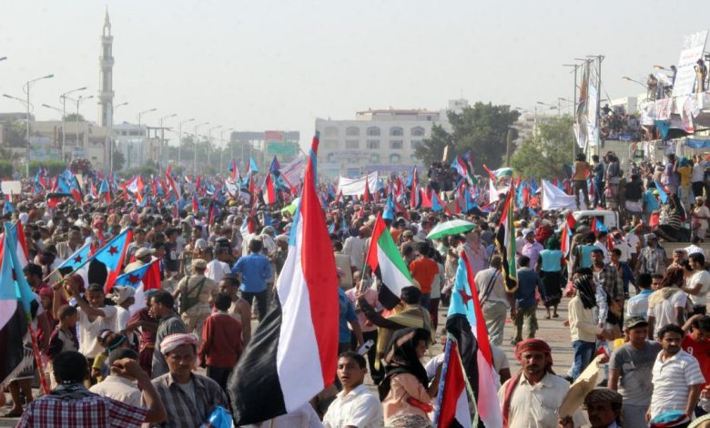 الانتقالي يدعو للاحتشاد في المهرة وسقطرى للمطالبة بفك الارتباط