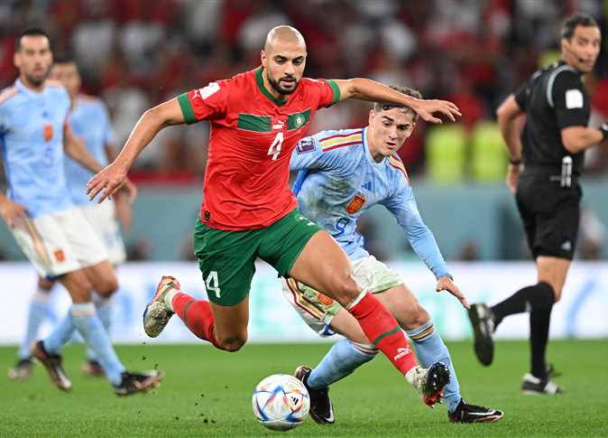 لقطة للاعبي المغرب بعد فوزهم على إسبانيا تشعل مواقع التواصل (فيديو وصور)