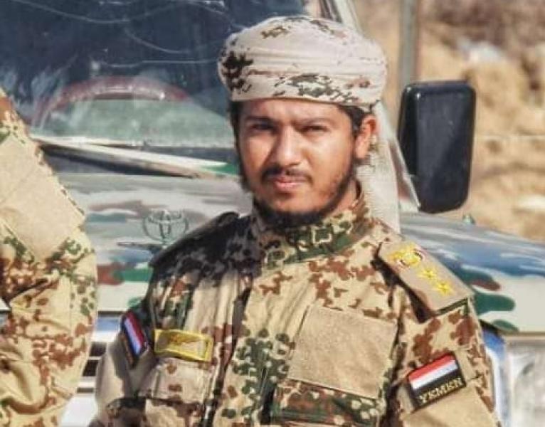 قوات الإنتقالي تحتجز قائداً عسكرياً تابعاً للشرعية في أبين 