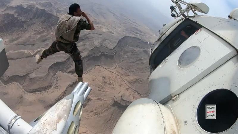 الحوثيون ينفذون عملية إنزال مظلي في مأرب 