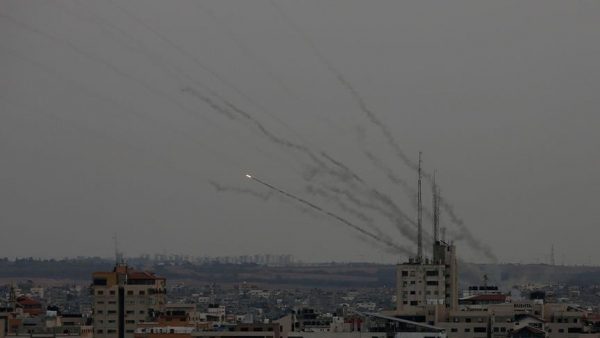 القسام تكشف عن صاروخها الجديد”R160″ الذي استهدف حيفا