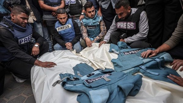 غزة : ارتفاع حصيلة الشهداء الصحفيين إلى 137 شهيداً