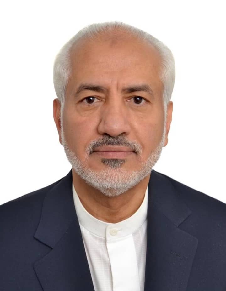 ابوبكر الشيباني رئيس مجلس ادارة مجموعة شركات احمد عبدالله الشيباني يؤكد : المجلس الاقتصادي التنموي لن يكون عصا سحرية وانما بداية لمسار إنقاذ حقيقي إذا ما أُحسن استثماره ومٌنح الثقة