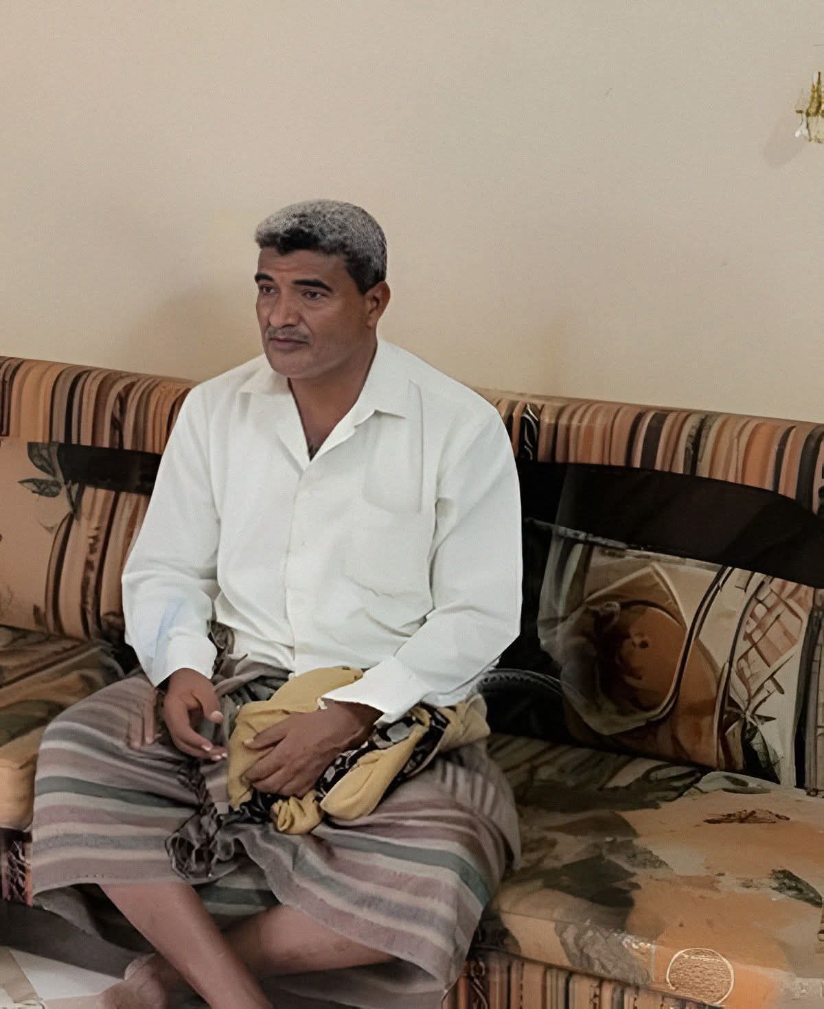 وصول اشعارات رواتب شهر مايو محافظة ابين